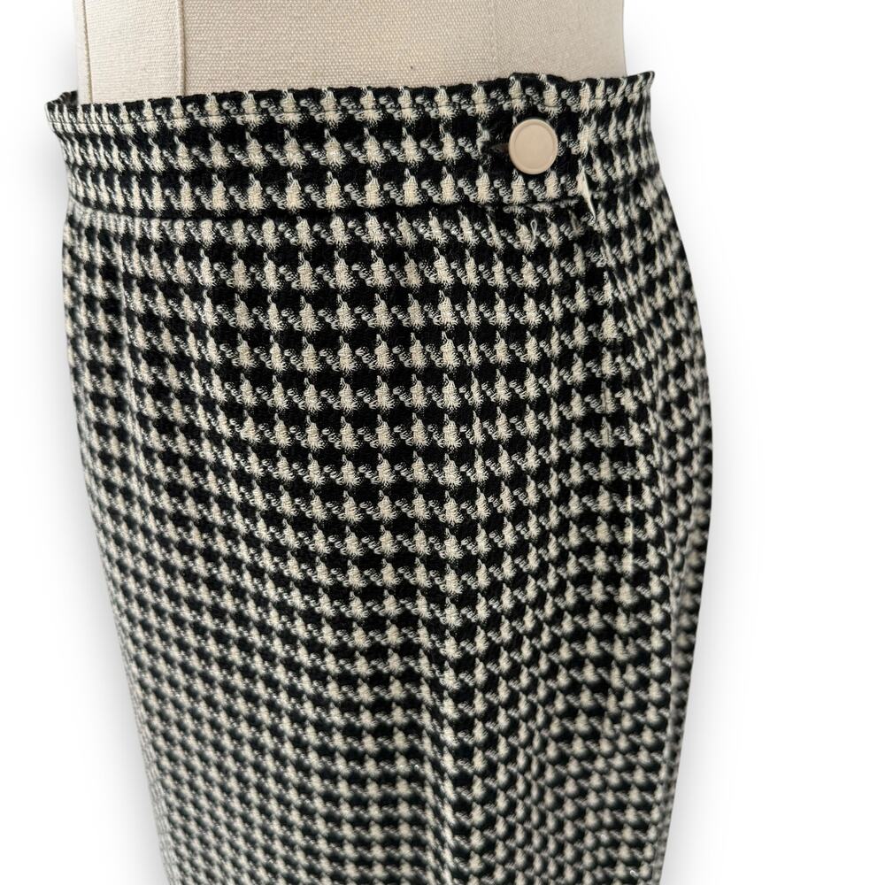Vintage 1980s UNGARO Paris Houndstooth Blazer Skirt Set with Pink Trim, Size 6/8 - Picture 7 of 16